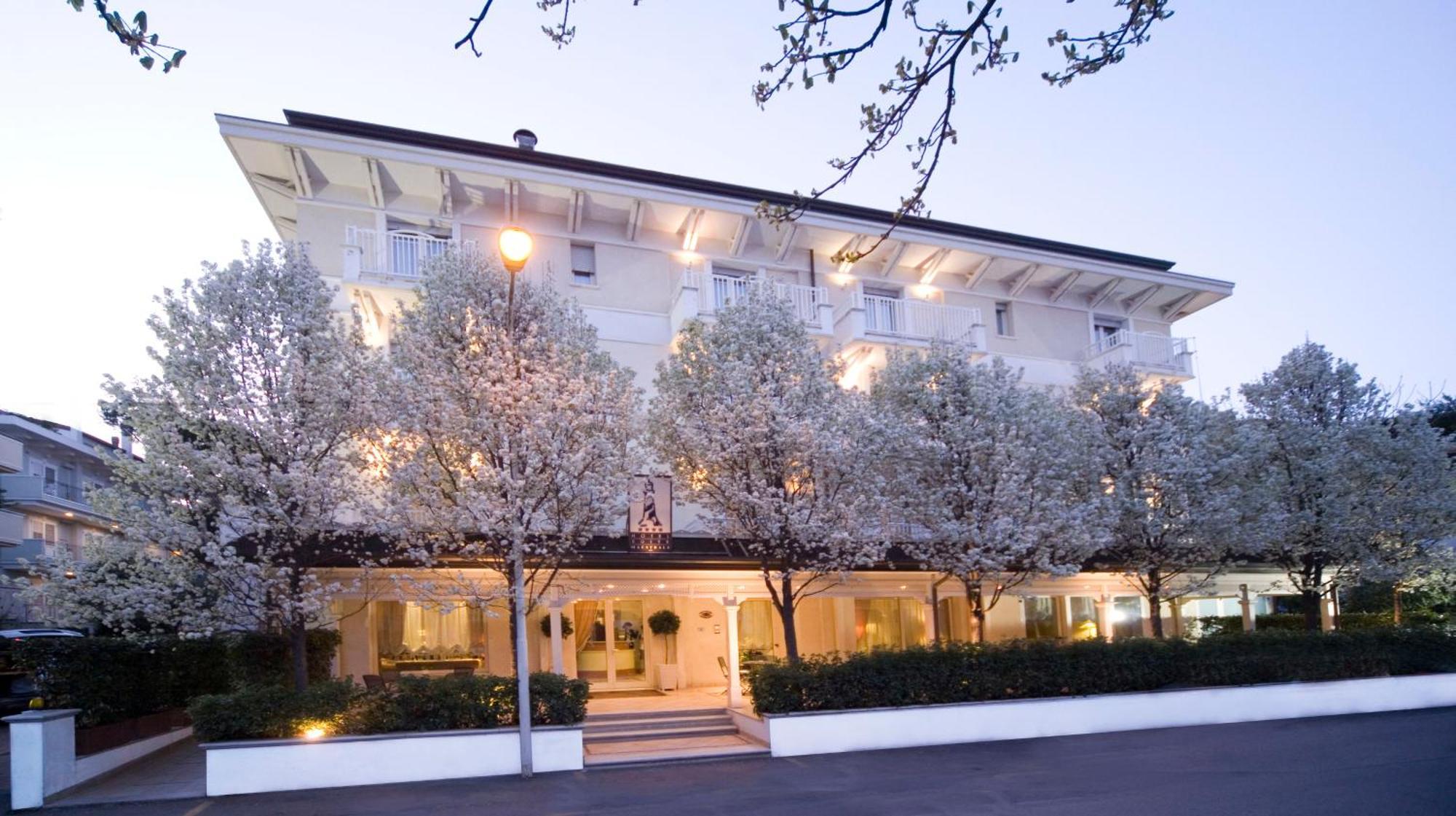 Hotel Maestrale Ριτσόνε Εξωτερικό φωτογραφία